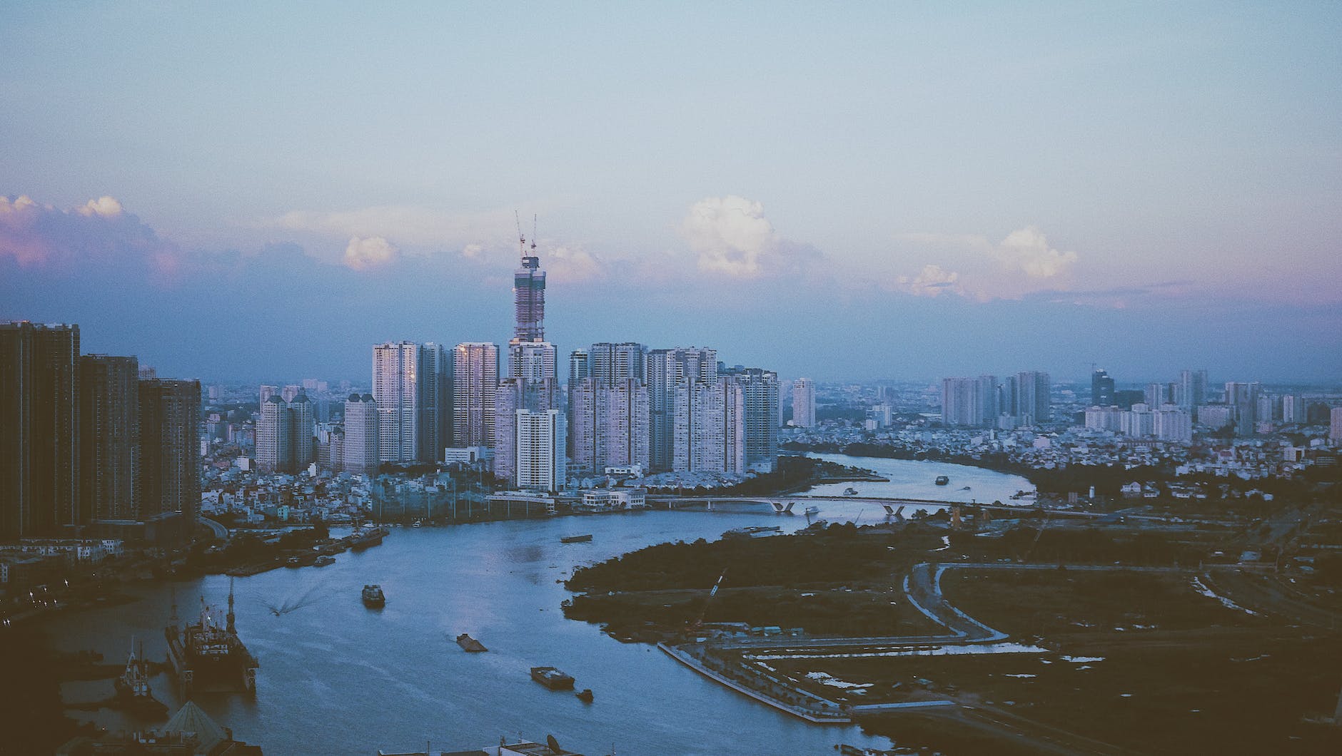 Vietnam Inbound Travel & Booking Trends: 2023 April